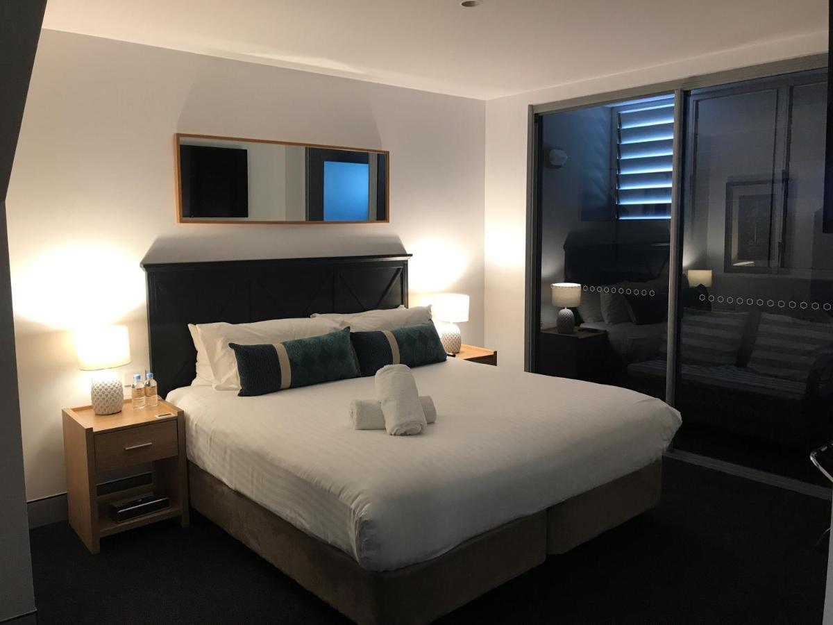 Crown On Darby Newcastle Aparthotel Luaran gambar